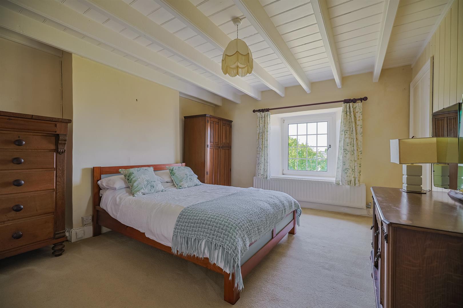 Berry, Reynoldston, Swansea, SA3 1BB